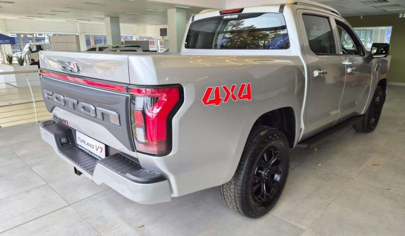 
								FOTON TUNLAND TUNLAND 2.0D V7 VLX 4X4 A/T P/U D/C full									