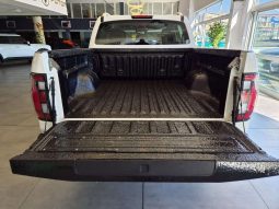 
										FOTON TUNLAND TUNLAND 2.0D V9 VLX A/T P/U D/C full									