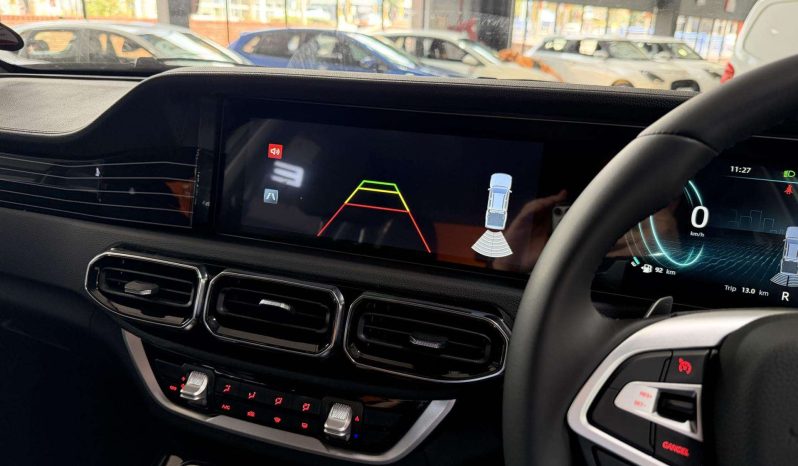 
								FOTON TUNLAND TUNLAND 2.0T G7 ELITE A/T P/U D/C full									