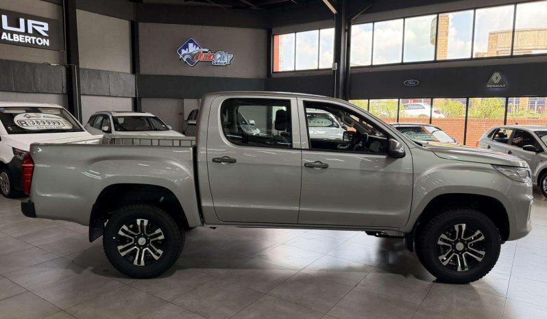 
								FOTON TUNLAND TUNLAND 2.0T G7 ELITE A/T P/U D/C full									