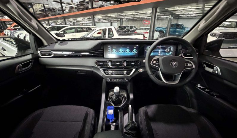
								FOTON TUNLAND TUNLAND 2.0T G7 ELITE P/U D/C full									