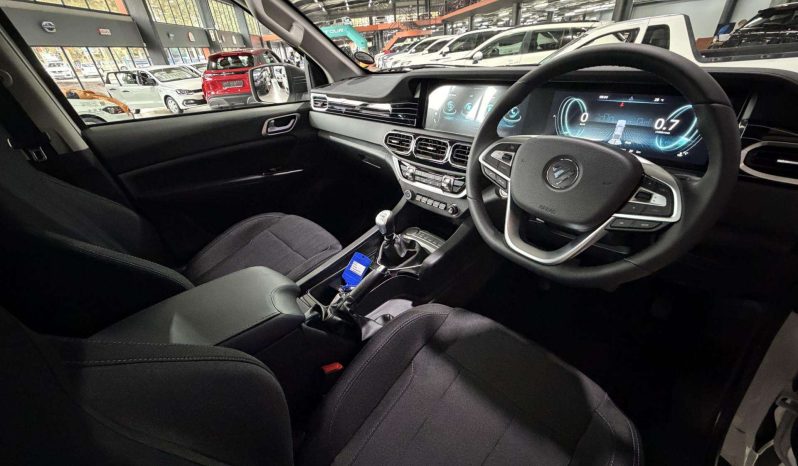 
								FOTON TUNLAND TUNLAND 2.0T G7 ELITE P/U D/C full									