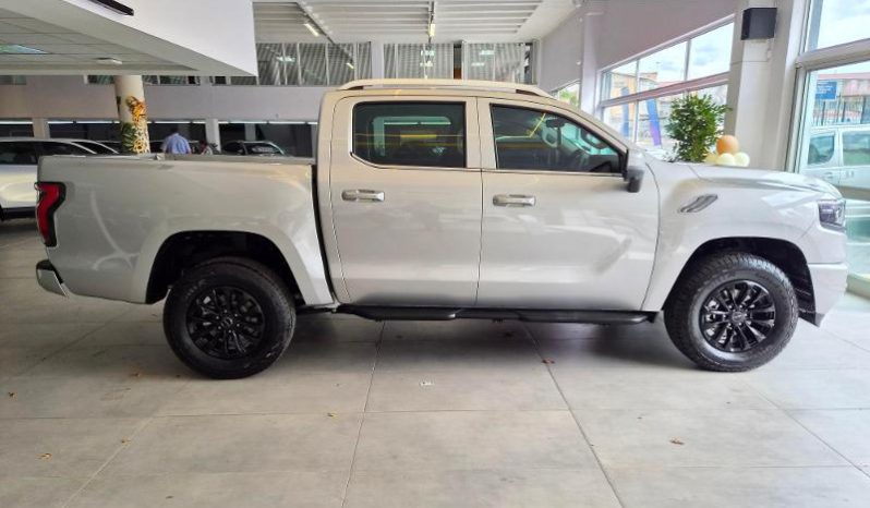 
								Foton Tunland V9 2.0D Vlx D Cab 4X2 At full									
