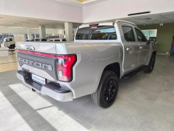 
										Foton Tunland V9 2.0D Vlx D Cab 4X2 At full									