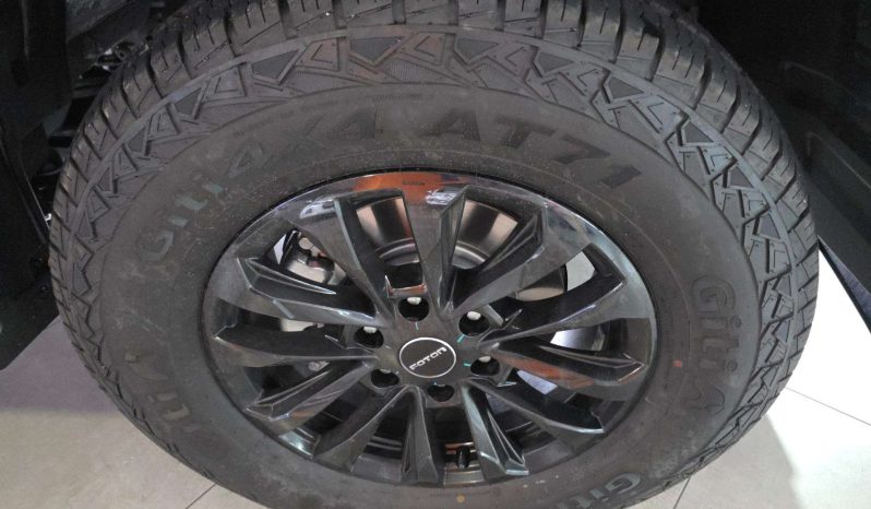 
								FOTON TUNLAND V9 DC 4X2 VLX full									