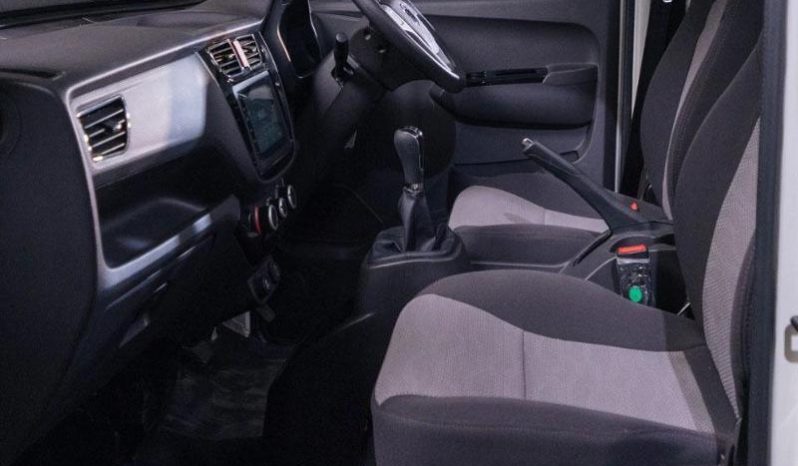 
								Foton View 2.0 C2 Froof Panel Van full									
