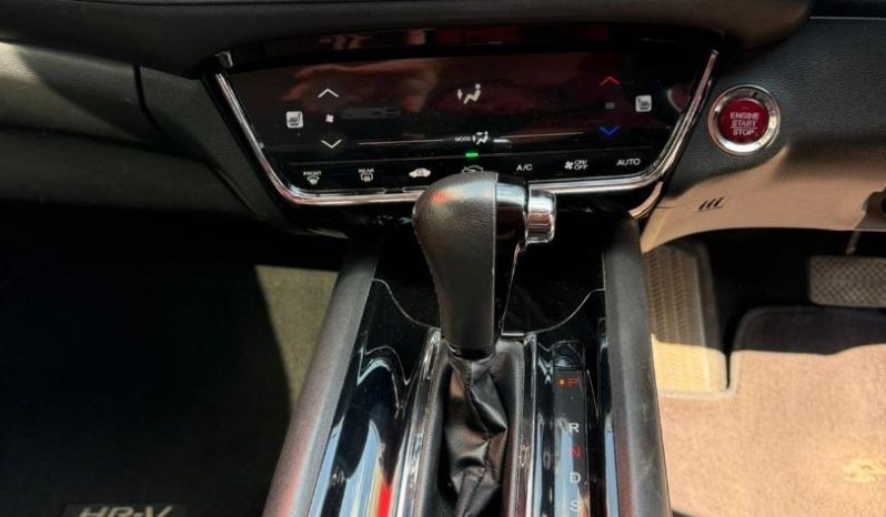 
								Honda Hr-V 1.8 Elegance Cvt full									