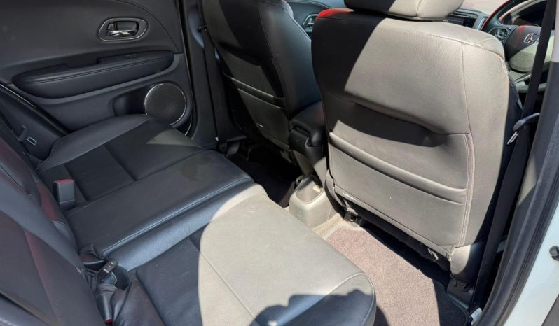 
								Honda Hr-V 1.8 Elegance Cvt full									