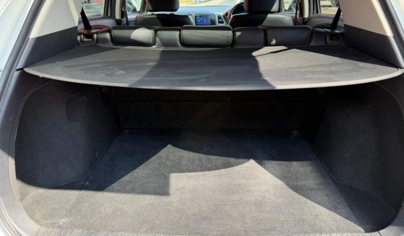
								Honda Hr-V 1.8 Elegance Cvt full									