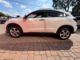 
										Honda Hr-V 1.8 Elegance Cvt full									