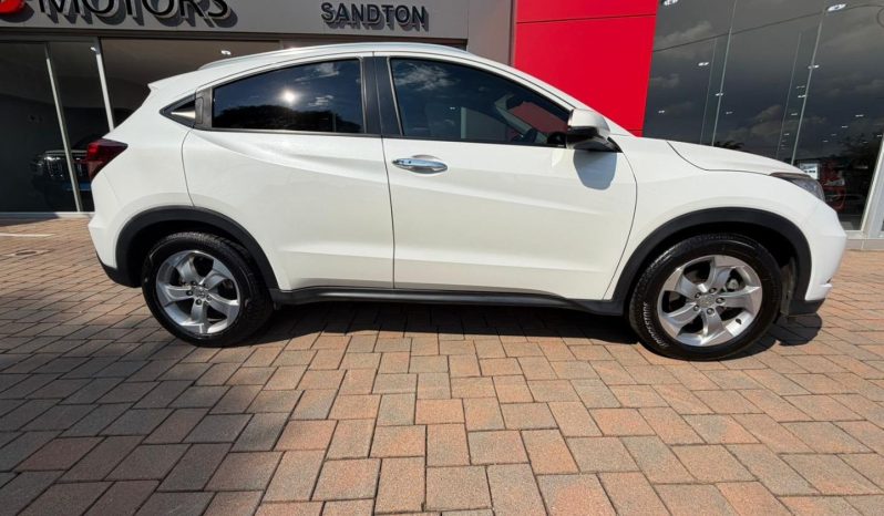 
								Honda Hr-V 1.8 Elegance Cvt full									