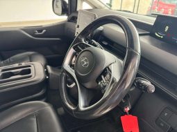 
										Hyundai H-1/STARIA STARIA 2.2D EXECUTIVE A/T full									