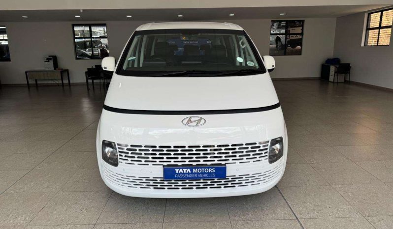 
								Hyundai H-1/STARIA STARIA 2.2D EXECUTIVE A/T full									