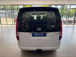 
										Hyundai H-1/STARIA STARIA 2.2D EXECUTIVE A/T full									