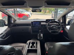 
										Hyundai H-1/STARIA STARIA 2.2D EXECUTIVE A/T full									