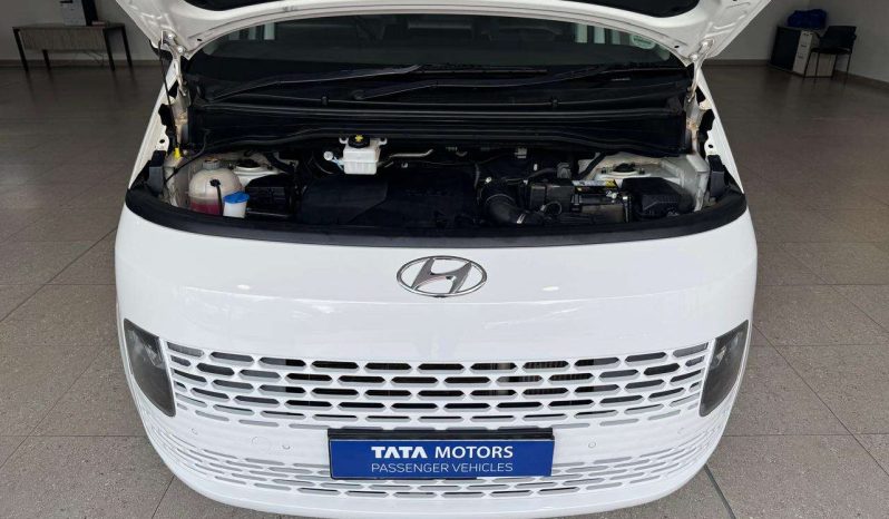 
								Hyundai H-1/STARIA STARIA 2.2D EXECUTIVE A/T full									