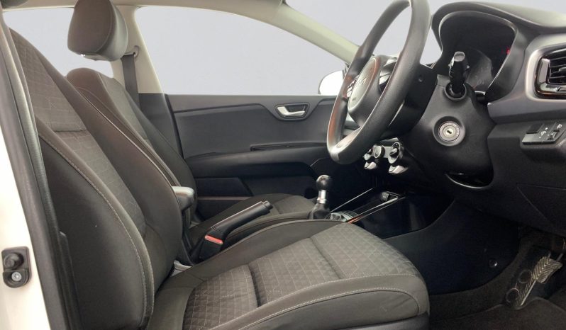
								Kia Rio 1.2 Ls full									