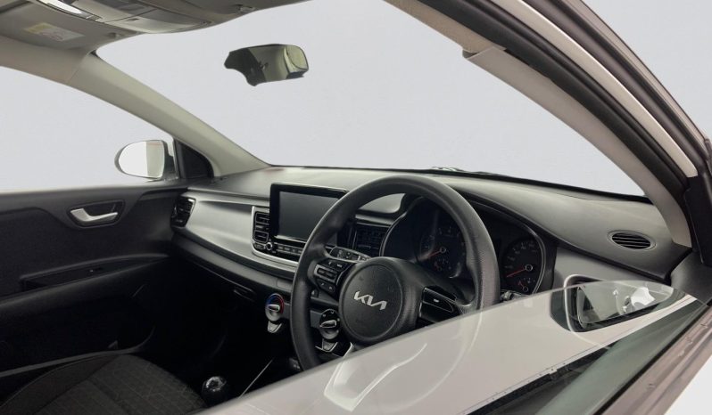 
								Kia Rio 1.2 Ls full									