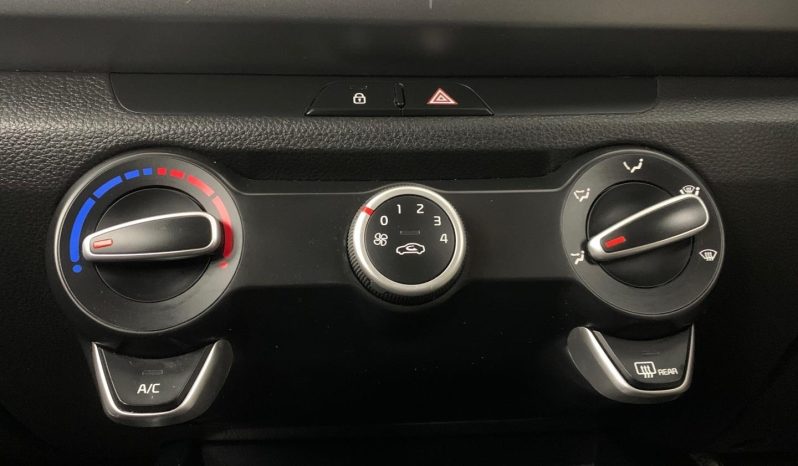 
								Kia Rio 1.2 Ls full									