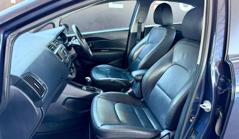 
								Kia Rio 1.4 Tec 5-Door At full									