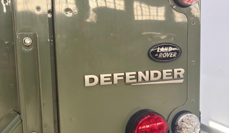 
								Land Rover Defender 110 2.5 Td5 D/cab full									