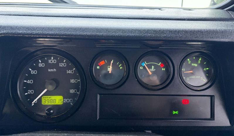 
								Land Rover Defender 110 2.5 Td5 D/cab full									