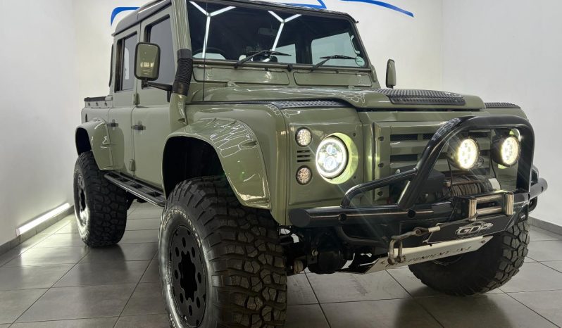 
								Land Rover Defender 110 2.5 Td5 D/cab full									