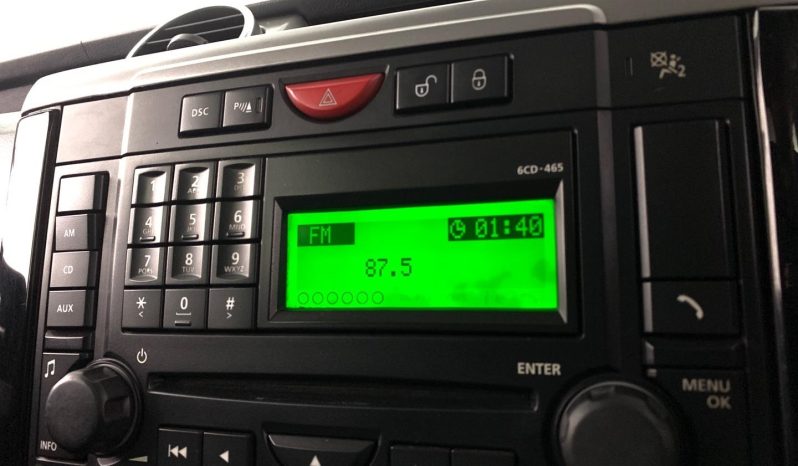 
								Land Rover Discovery 3 2.7 Tdv6 Hse Commandshift full									