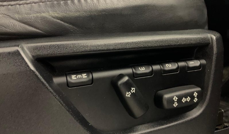 
								Land Rover Discovery 3 2.7 Tdv6 Hse Commandshift full									