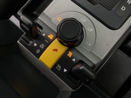 
										Land Rover Discovery 3 2.7 Tdv6 Hse Commandshift full									