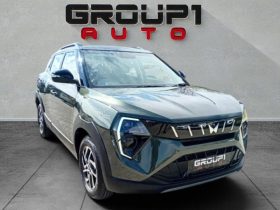 Mahindra XUV 3X0 1.2 AX5 MT