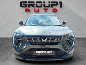 Mahindra XUV 3X0 1.2 AX5 MT