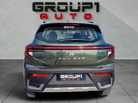 Mahindra XUV 3X0 1.2 AX5 MT