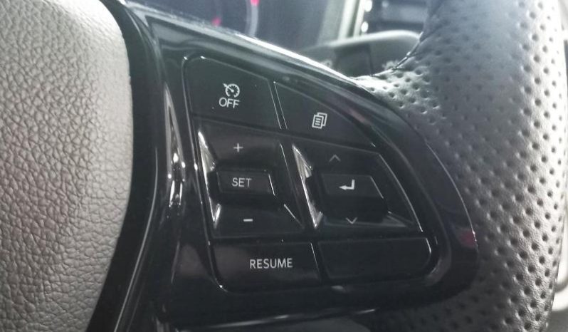 
								Mahindra XUV 3X0 1.2 AX5 MT full									