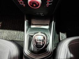 
										Mahindra Xuv300 1.5D W6 full									