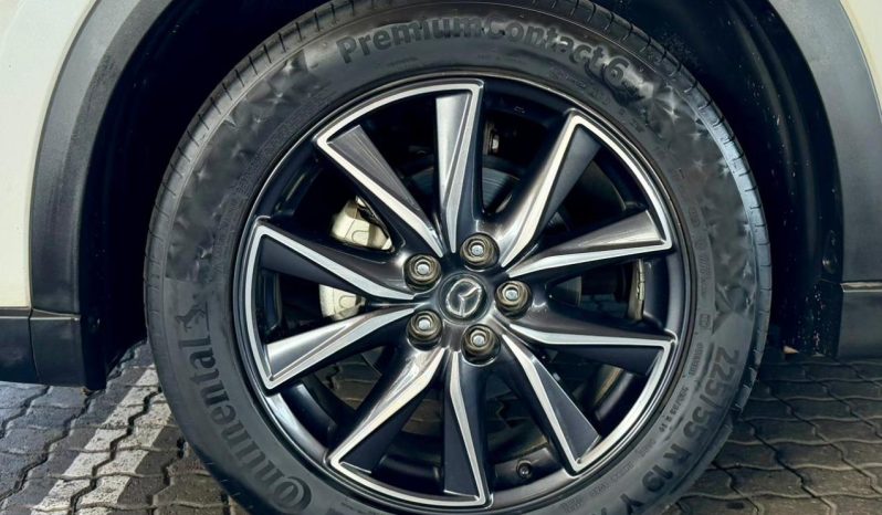 
								Mazda CX-5 2.2 De Akera AWD At full									