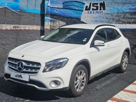 Mercedes Benz Gla Gla 200 7G-Dct