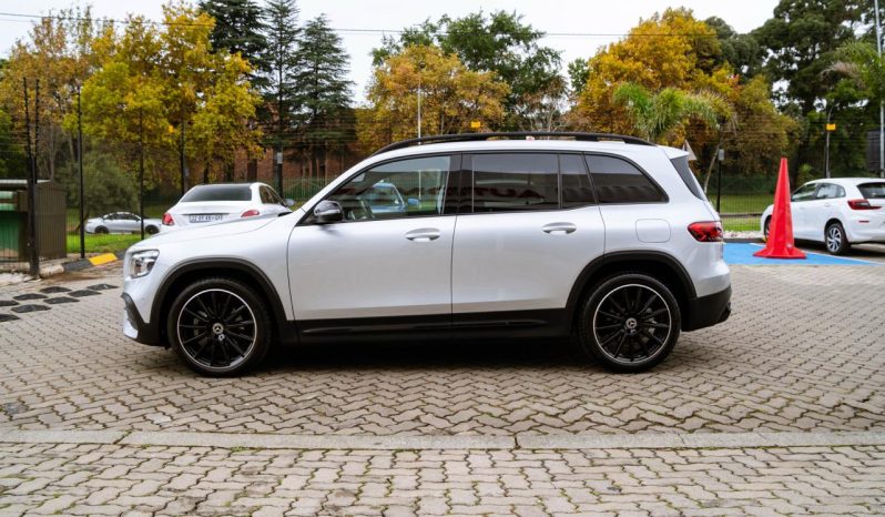 
								Mercedes-Benz GLB GLB250 AMG Line full									
