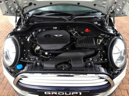 
										MINI Hatch 3-Door Cooper full									