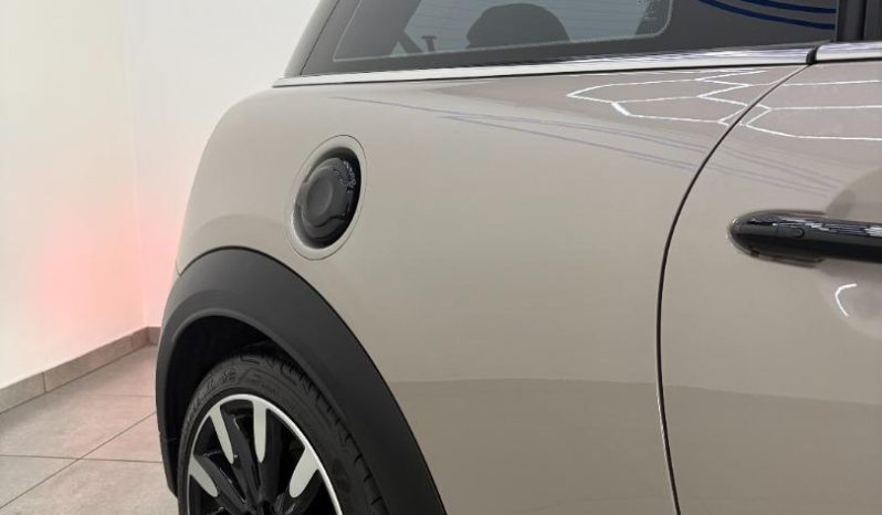 
								MINI Hatch 3-Door Cooper S full									
