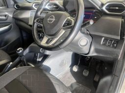 
										Nissan Magnite 1.0 Acenta Plus Oled full									