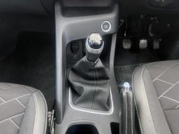 
										Nissan Magnite 1.0 Acenta Plus Oled full									