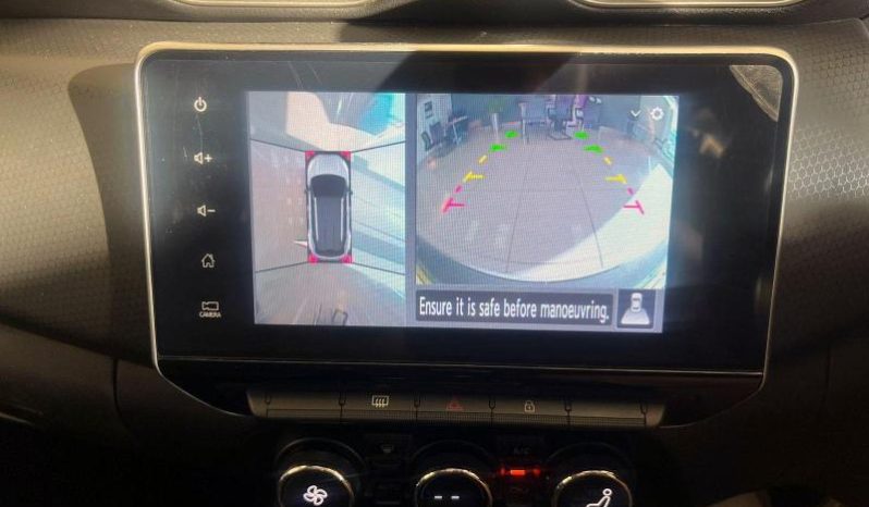 
								Nissan Magnite 1.0 Acenta Plus Oled full									