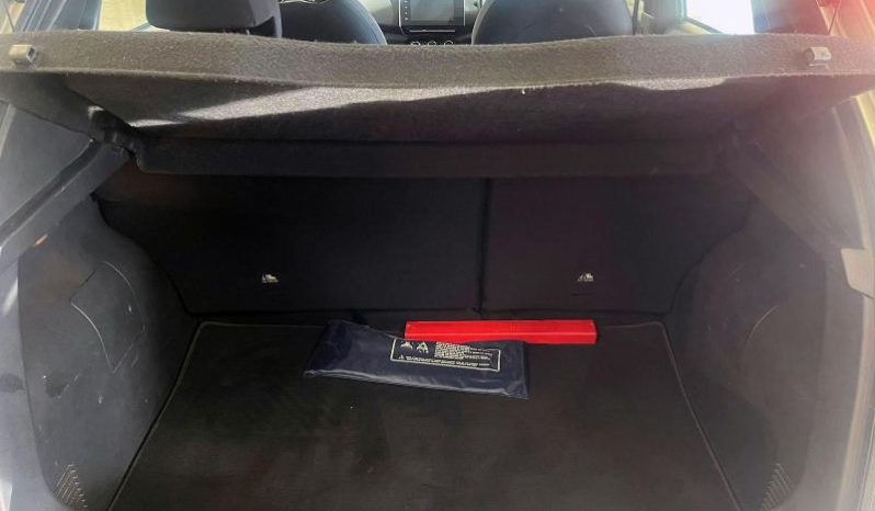 
								Nissan Magnite 1.0 Acenta Plus Oled full									