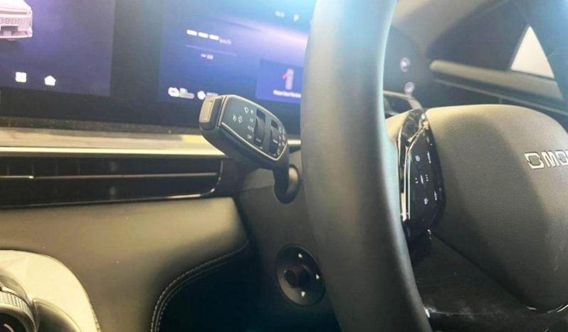 
								OMODA C9 1.5T Phev Awd full									