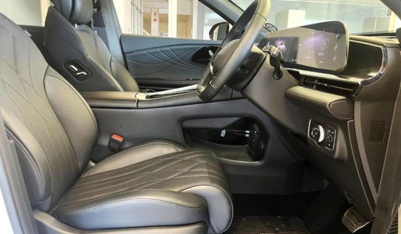 
								OMODA C9 1.5T Phev Awd full									