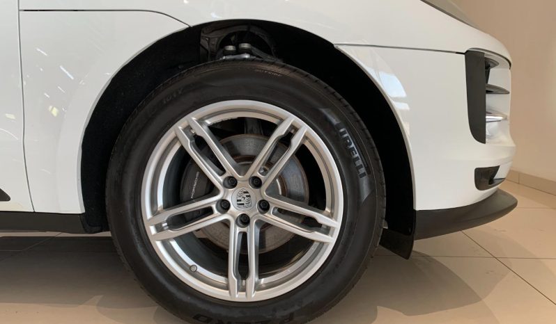 
								Porsche Macan 2.0 Pdk full									