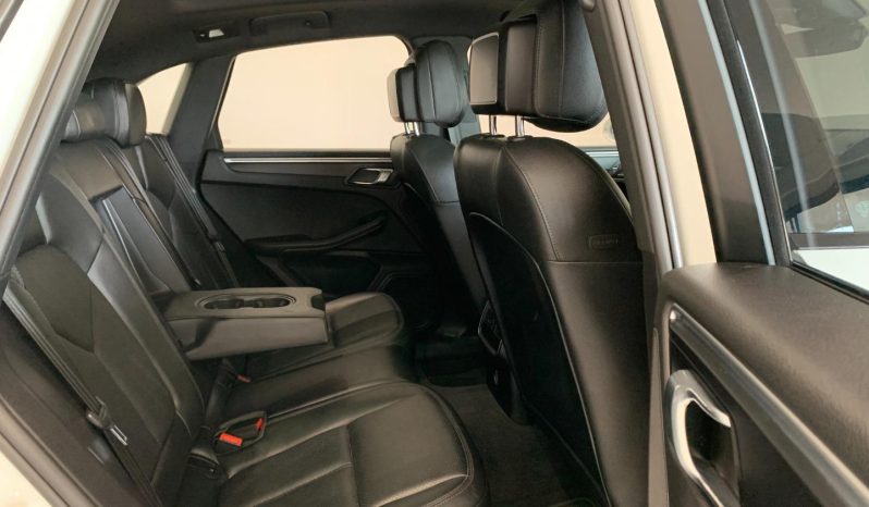 
								Porsche Macan 2.0 Pdk full									