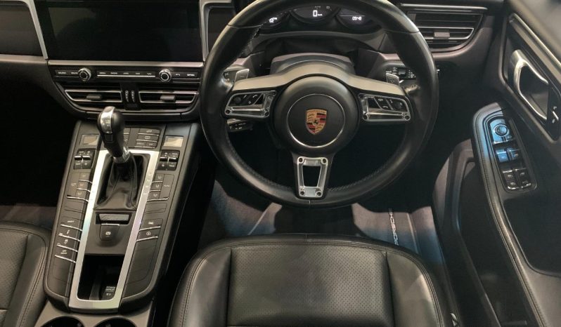 
								Porsche Macan 2.0 Pdk full									
