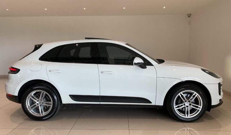 
								Porsche Macan 2.0 Pdk full									